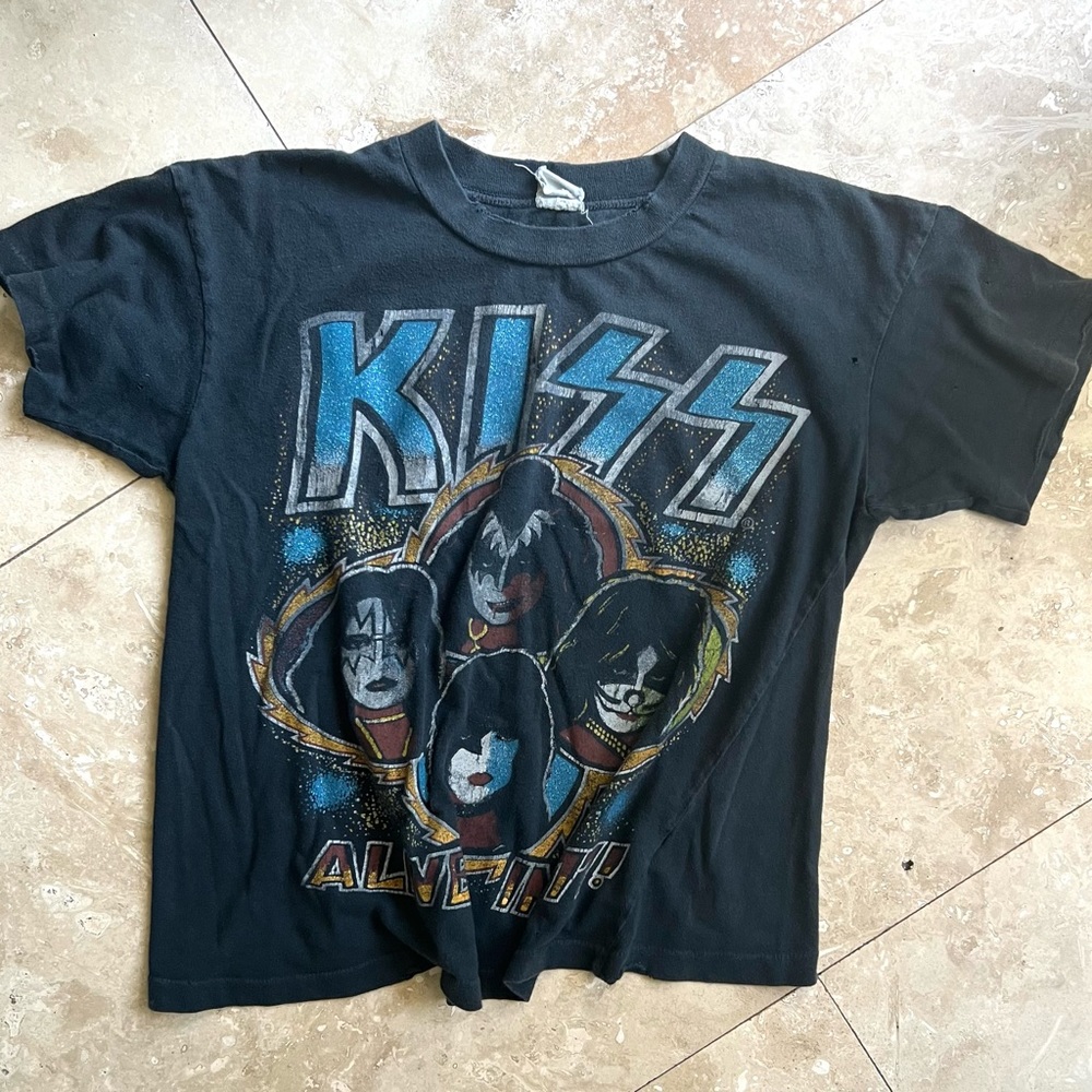 MadeWorn KISS Distressed Band Tee